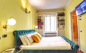 Large And Charming Apartment In Trastevere By Yourhost